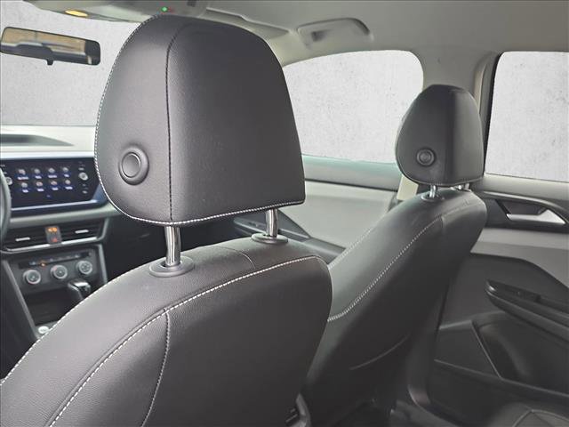 Used 2022 Volkswagen Taos SE image 16