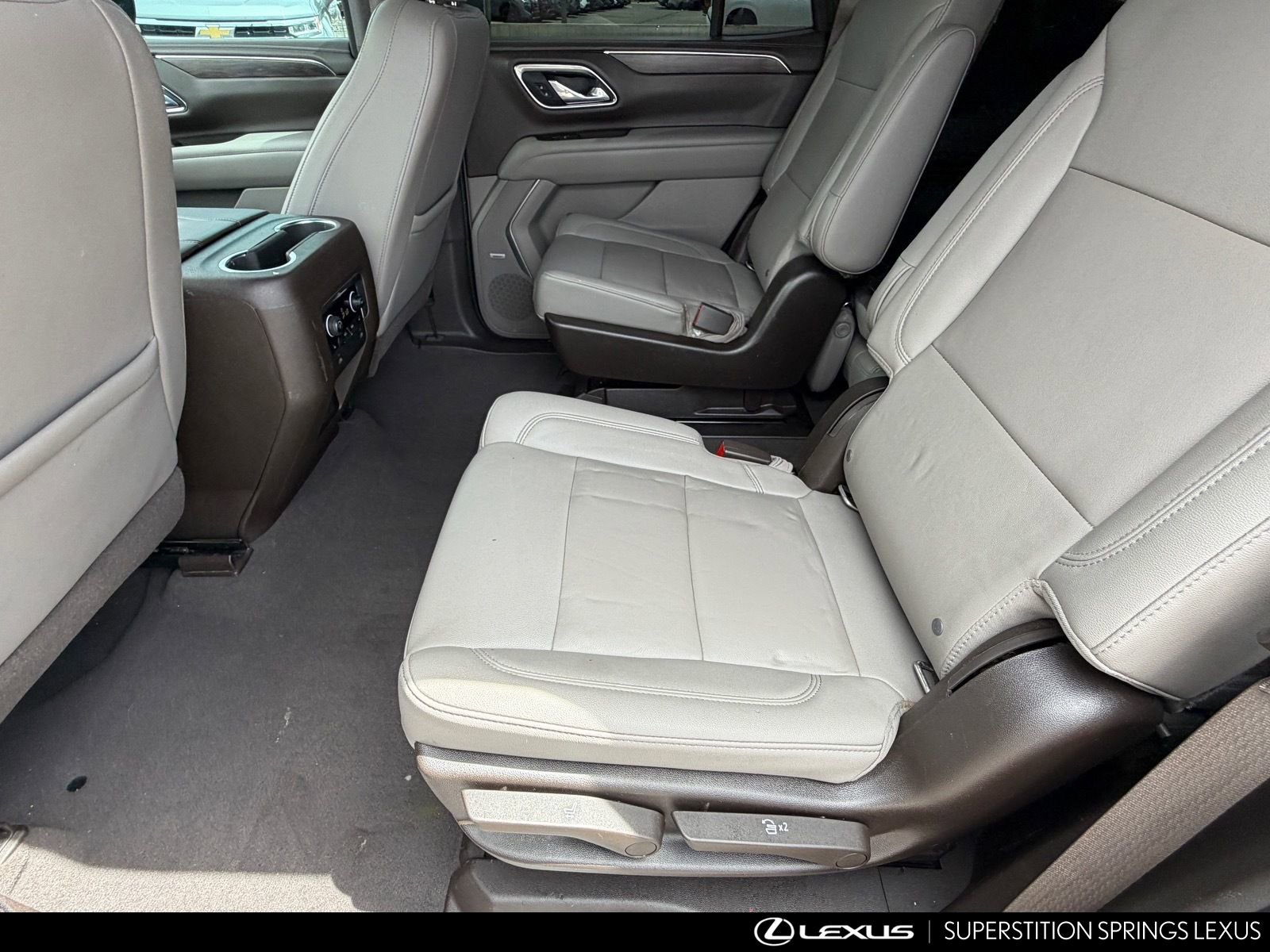 Used 2021 Chevrolet Tahoe Z71 w/ Z71 Off-Road Package image 14