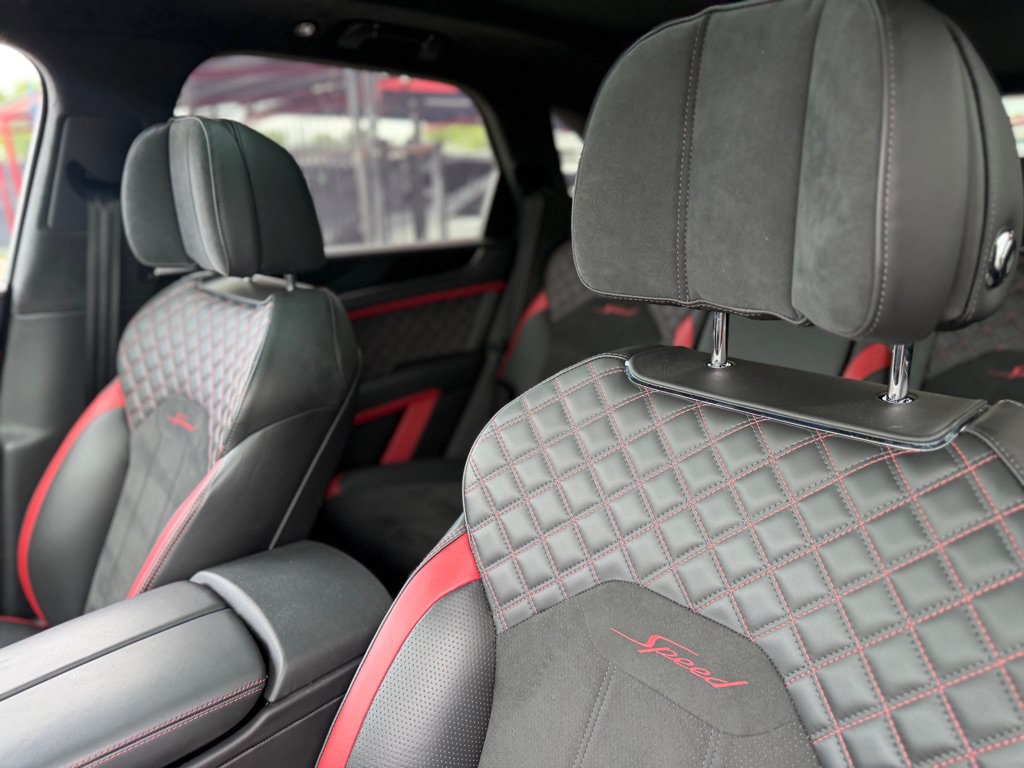 Used 2021 Bentley Bentayga Speed AWD/4WD image 36