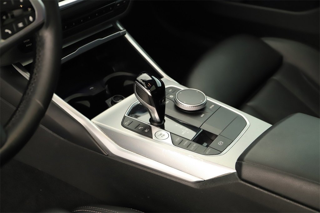 Used 2022 BMW 330e w/ M Sport Package image 17