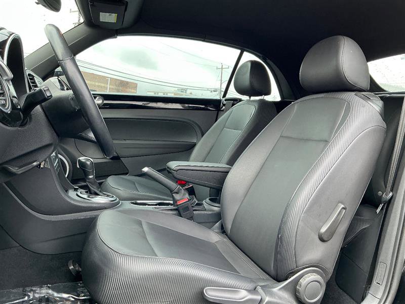 Used 2015 Volkswagen Beetle 1.8T image 23