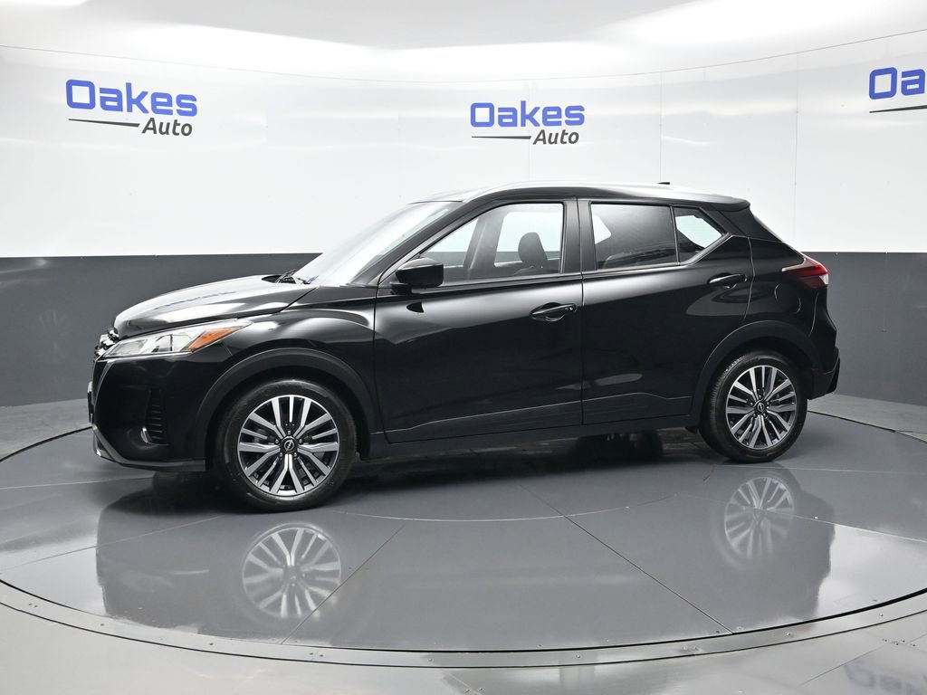 Used 2024 Nissan Kicks SV image 5