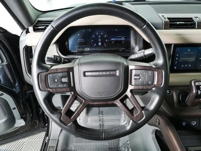 Used 2021 Land Rover Defender 110 X-Dynamic HSE AWD/4WD image 10