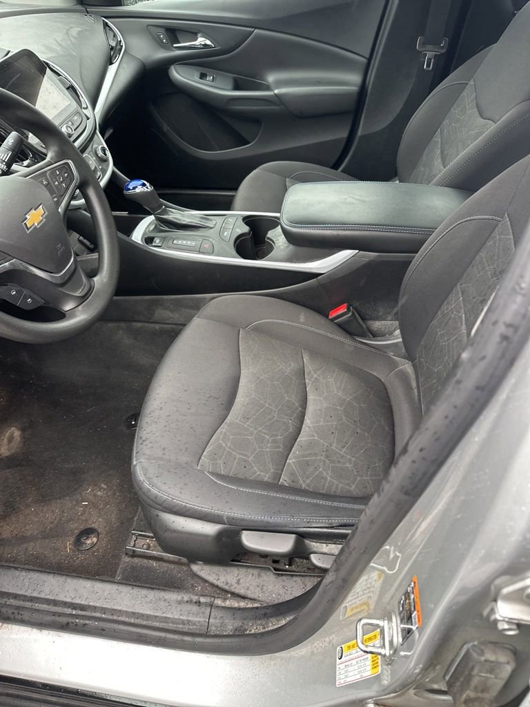 Used 2018 Chevrolet Volt LT image 4