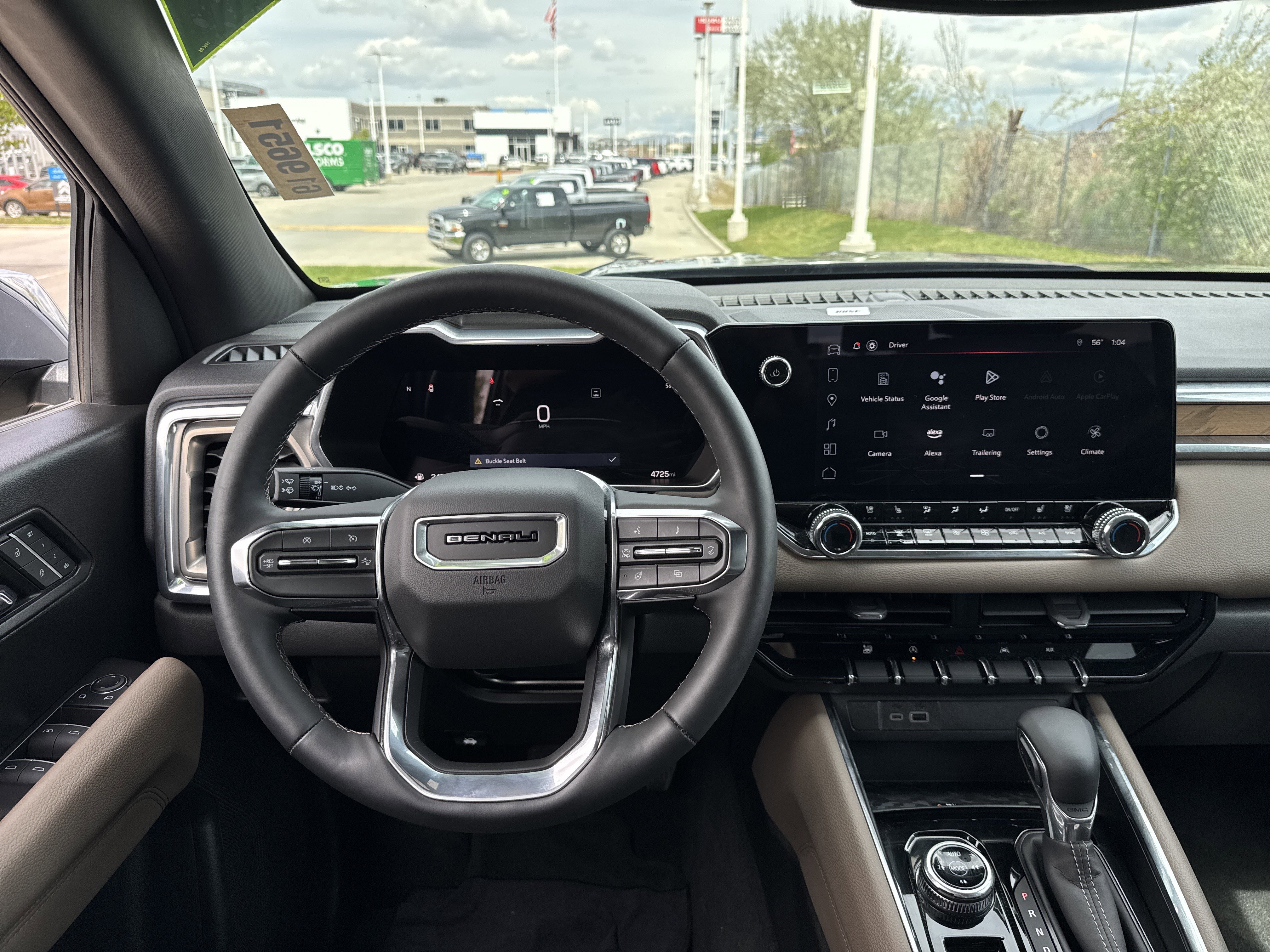 Used 2024 GMC Canyon Denali AWD/4WD image 16