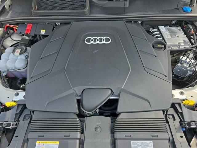 Used 2024 Audi Q7 3.0T Premium Plus AWD/4WD image 35