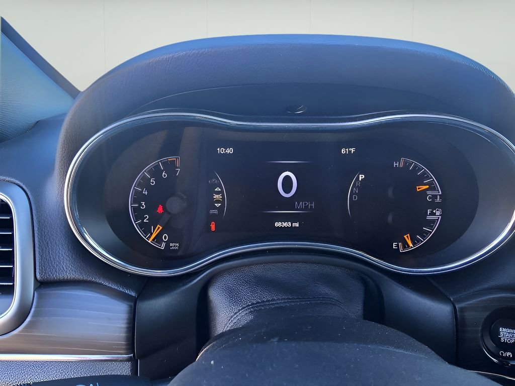 Used 2022 Jeep Grand Cherokee Limited image 23