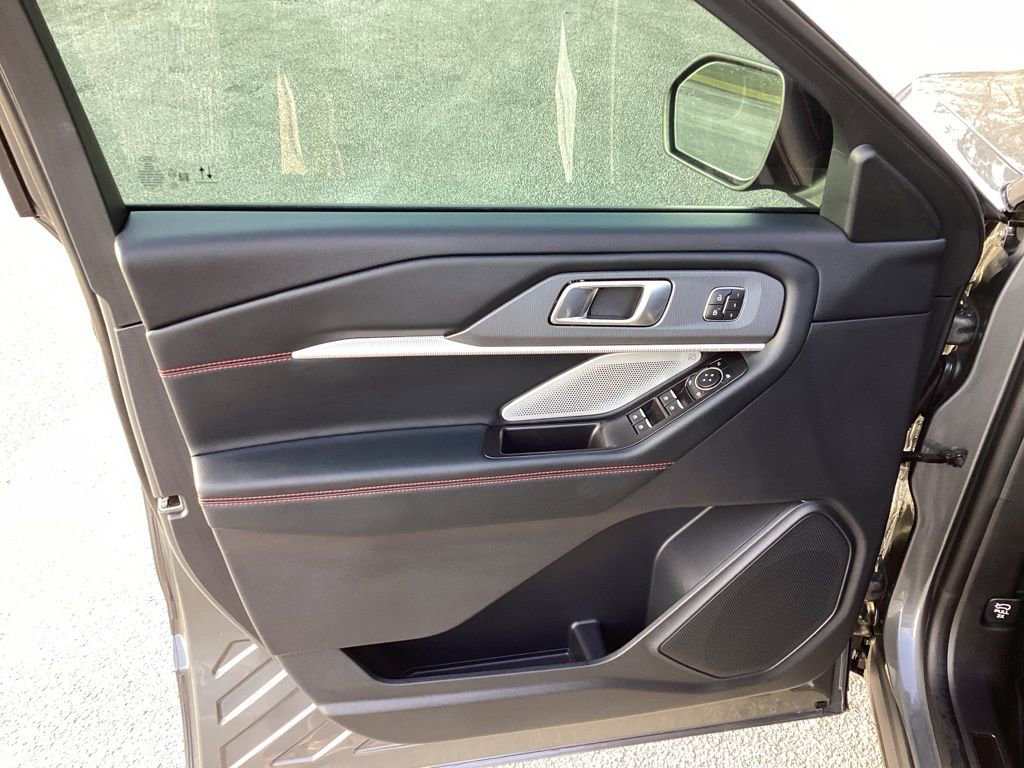 New 2026 Ford Explorer ST w/ Sun And Sound Package image 27