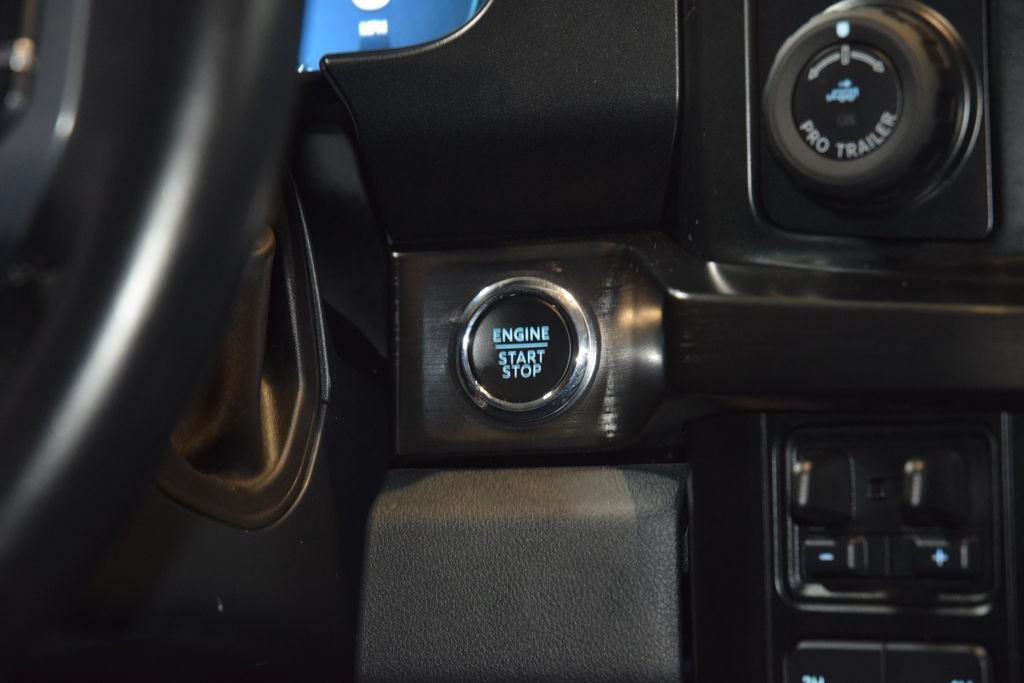 Used 2023 Ford F250 Lariat w/ Lariat Ultimate Package AWD/4WD image 34