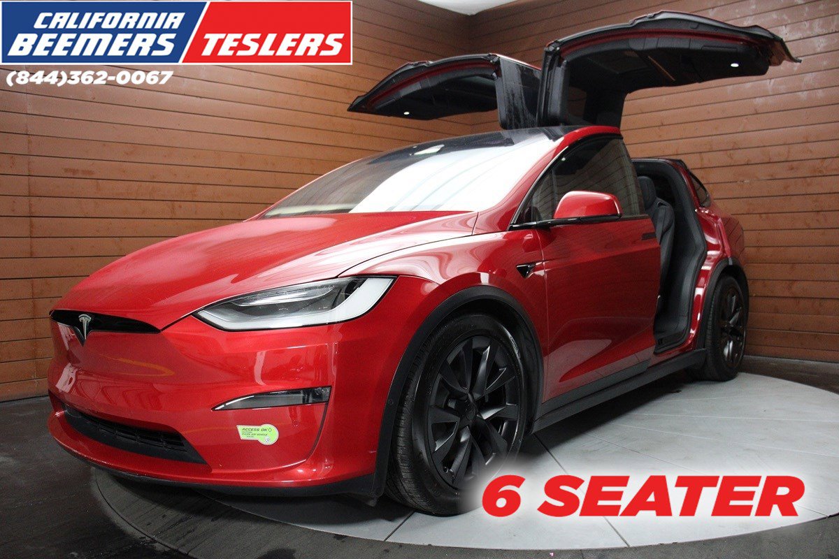 Used 2022 Tesla Model X image 1