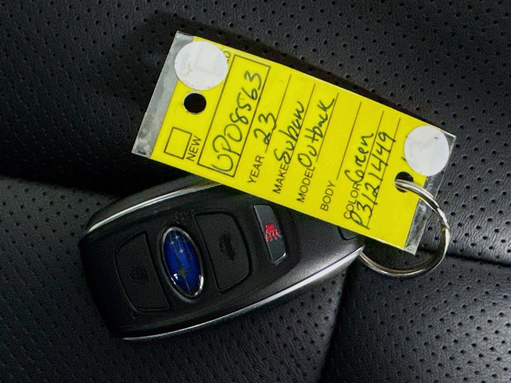 Used 2023 Subaru Outback Touring XT AWD/4WD image 38