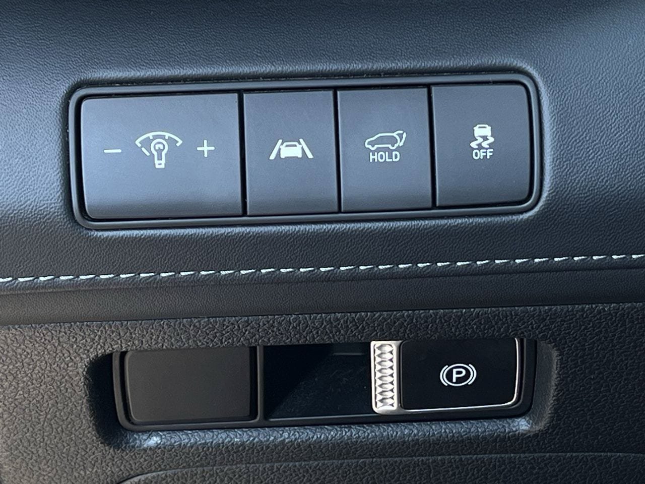 Used 2023 Hyundai Santa Fe Limited AWD/4WD image 20