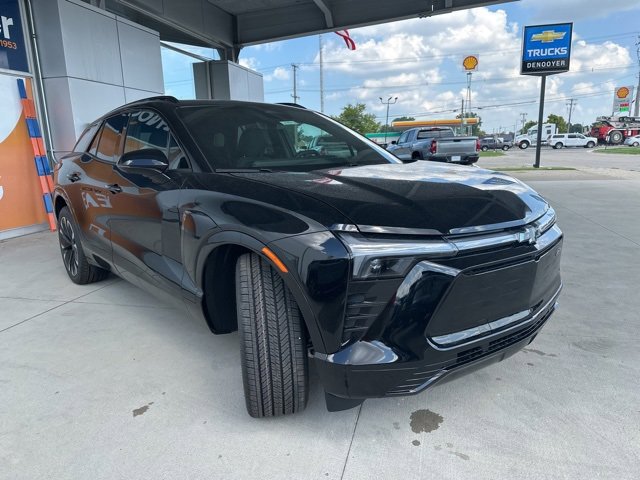 New 2025 Chevrolet Blazer EV RS image 3