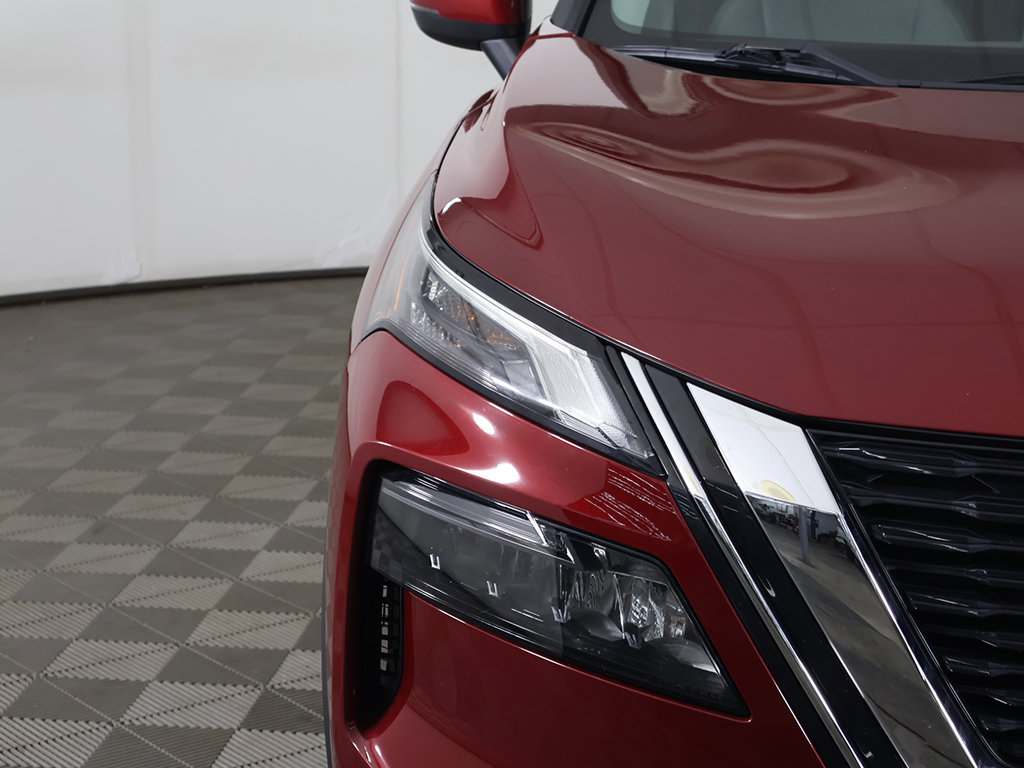 Used 2021 Nissan Rogue S FWD image 12