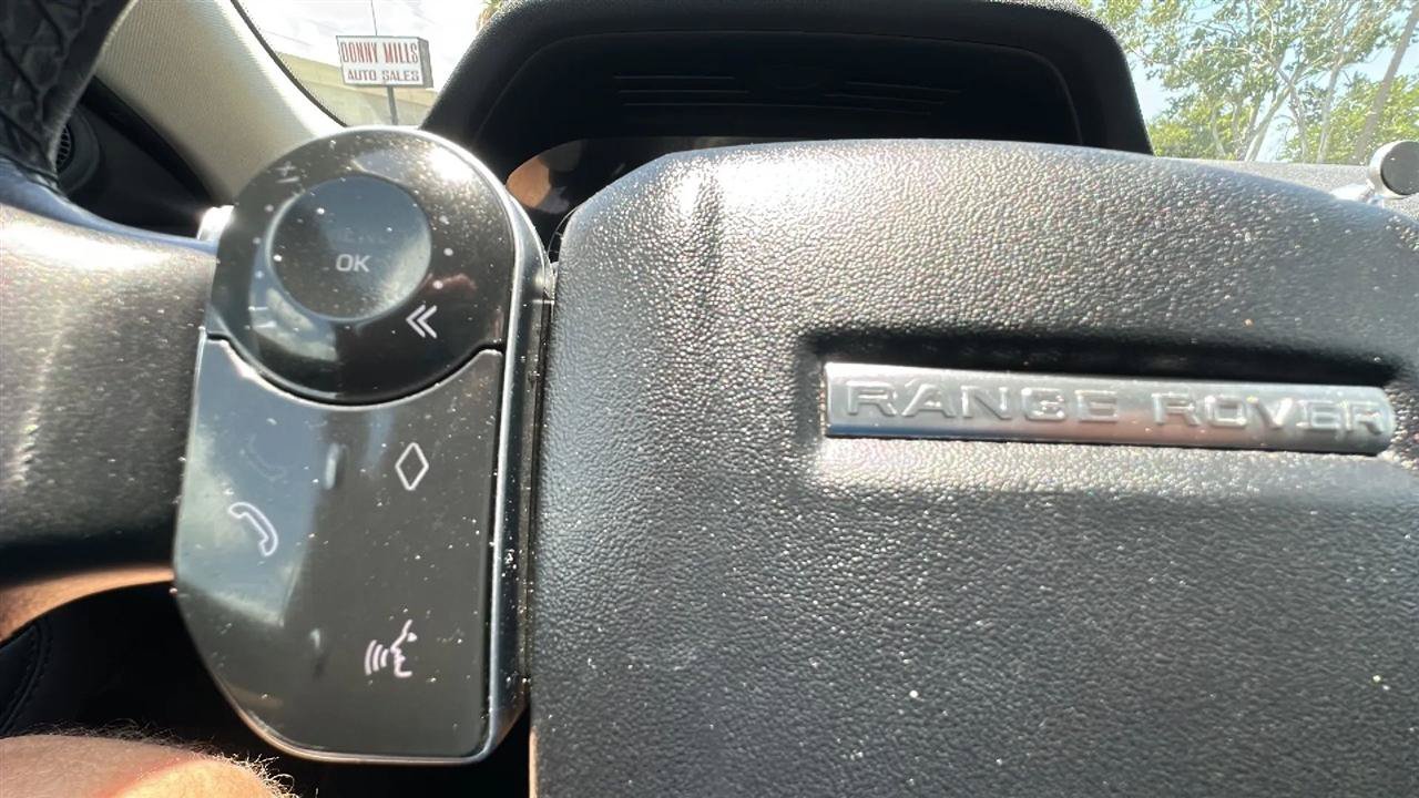 Used 2020 Land Rover Range Rover Evoque S AWD/4WD image 40