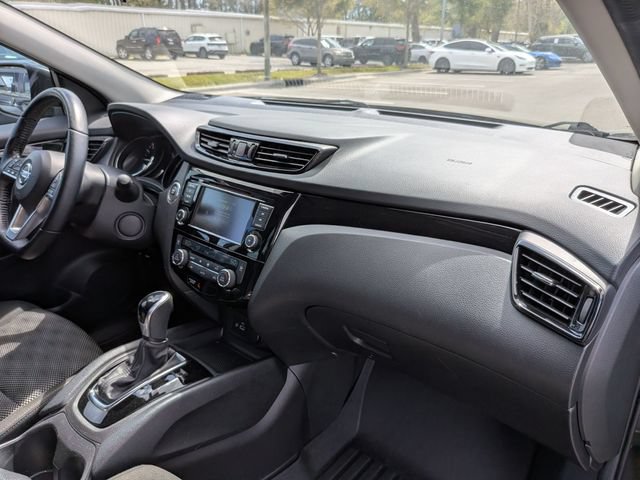 Used 2022 Nissan Rogue Sport SV FWD image 39