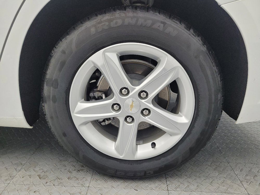 Used 2024 Chevrolet Malibu LT FWD image 31