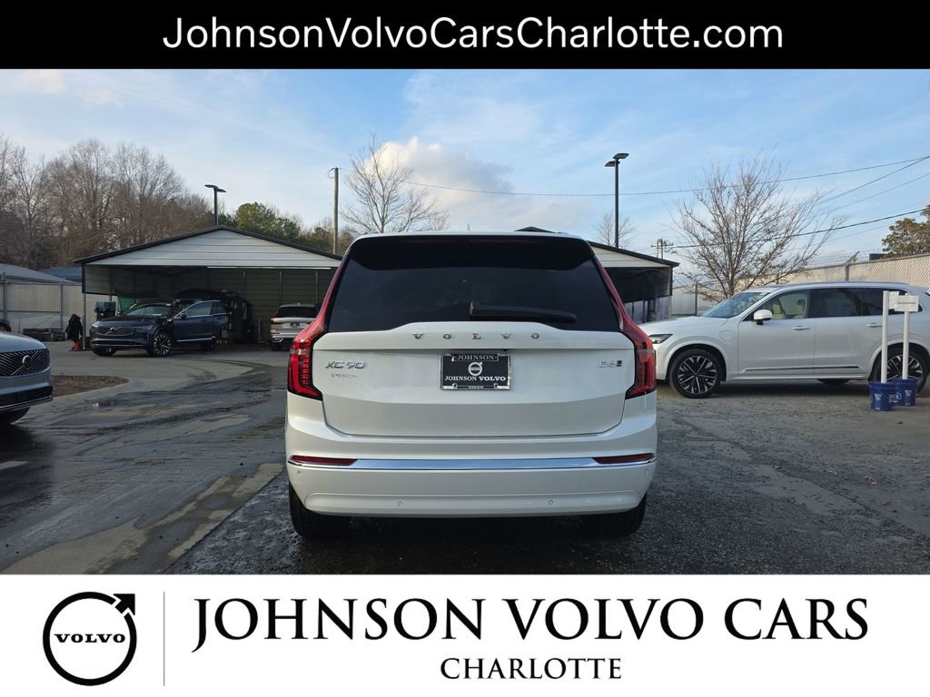 New 2026 Volvo XC90 B6 Plus w/ Protection Package Premier image 6