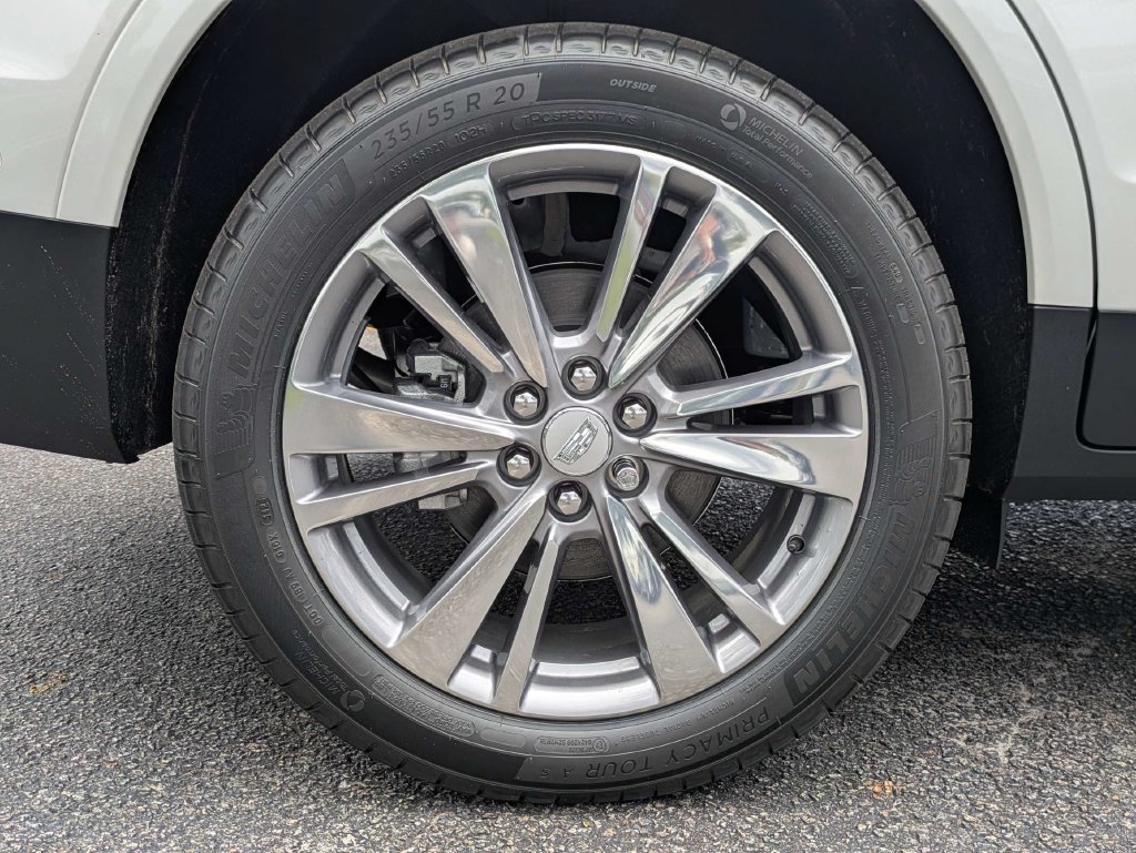 New 2026 Cadillac XT5 Premium Luxury w/ Driver Assist Package FWD image 13