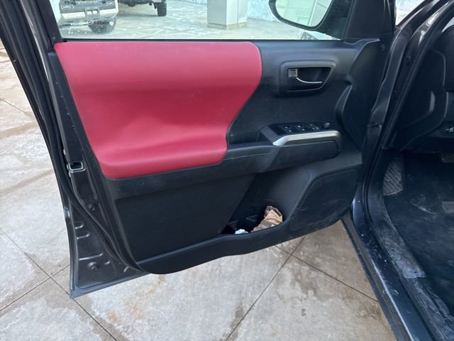 Used 2023 Toyota Tacoma SR5 image 21