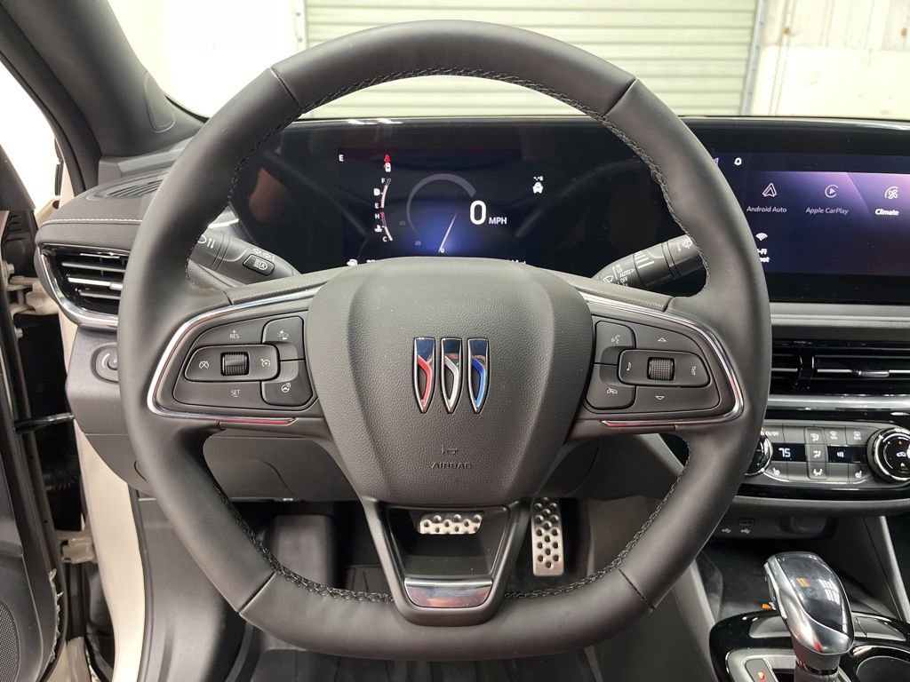 Used 2026 Buick Envista Sport Touring w/ Studio Series FWD image 17