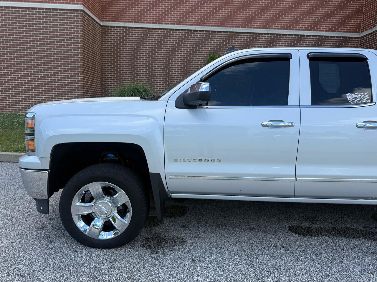 Used 2015 Chevrolet Silverado 1500 LTZ Z71 w/ LTZ Plus Package AWD/4WD image 7