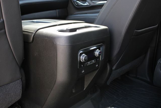 Used 2021 GMC Yukon Denali w/ Advanced Technology Package AWD/4WD image 23
