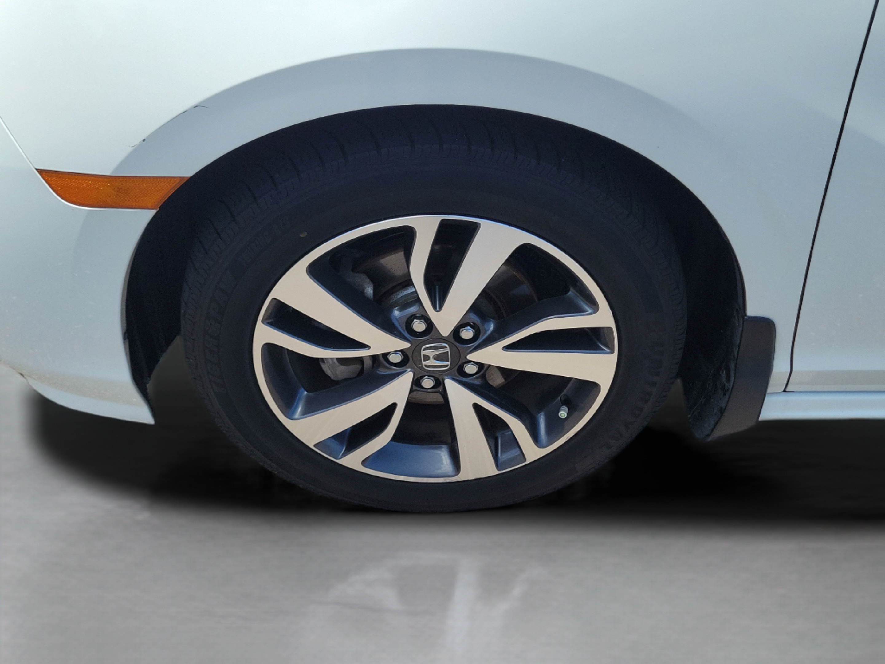 Certified 2021 Honda Odyssey Touring image 35