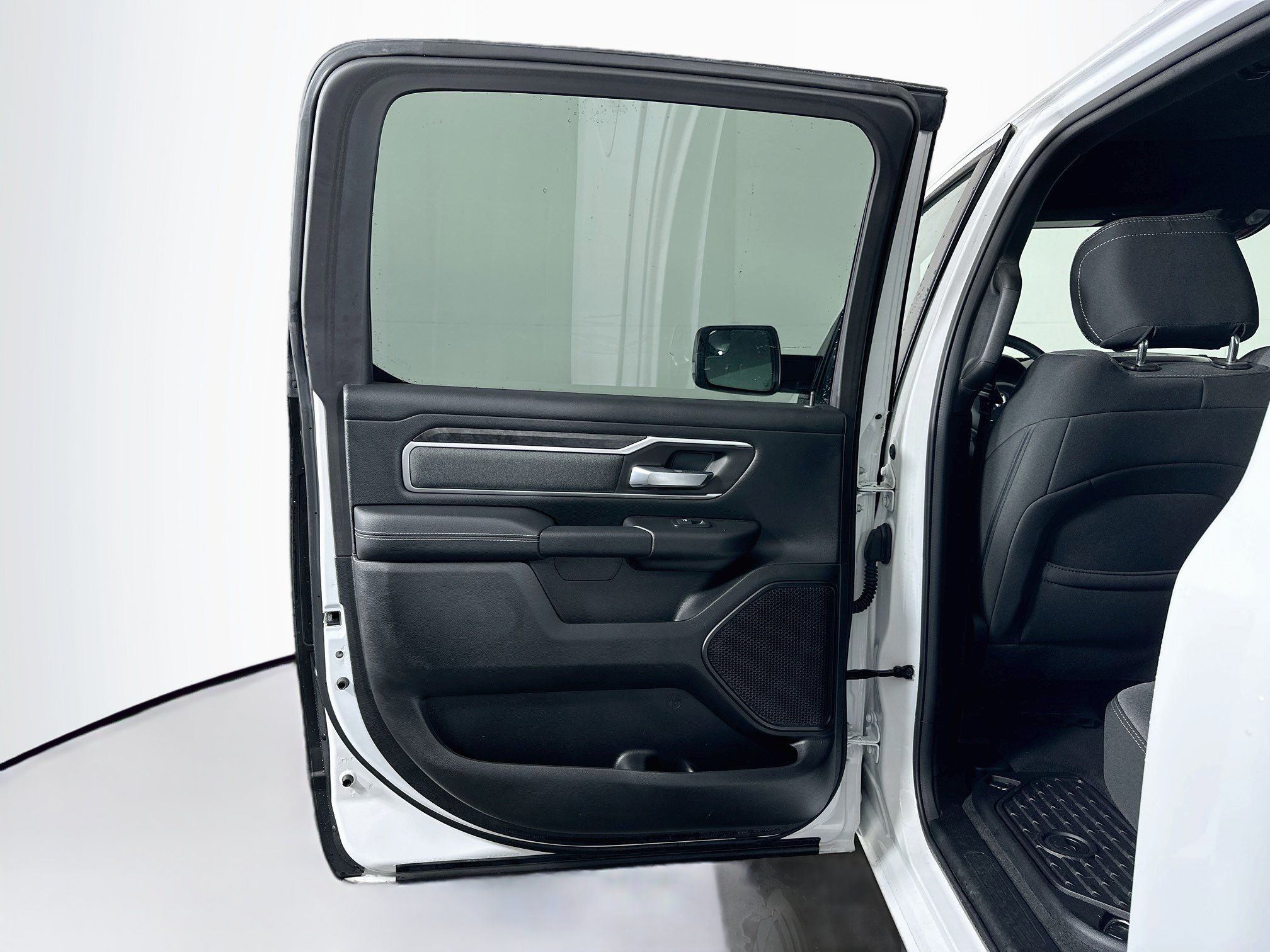 Used 2023 RAM 1500 Big Horn AWD/4WD image 26