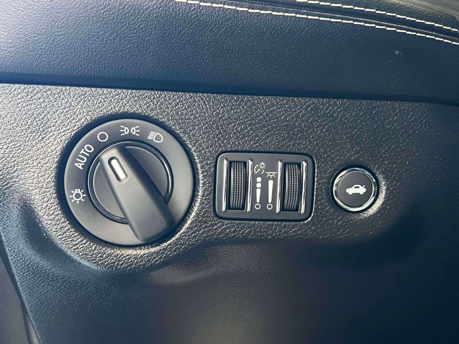 Used 2023 Dodge Challenger SRT Hellcat image 22