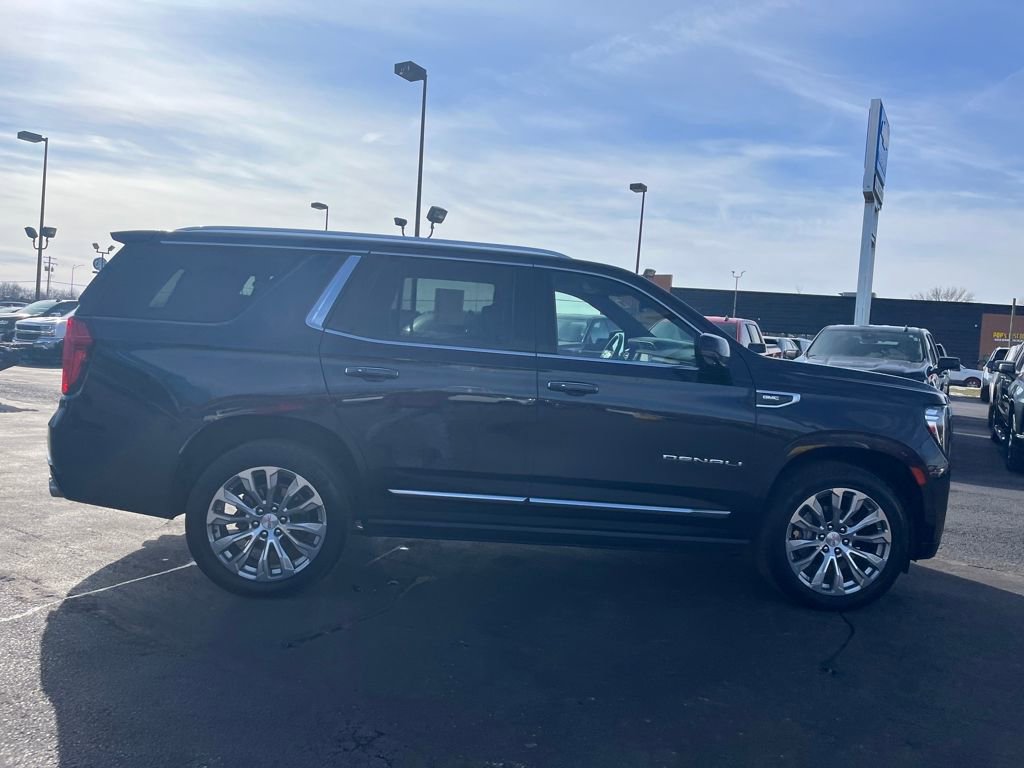 Used 2023 GMC Yukon Denali image 6