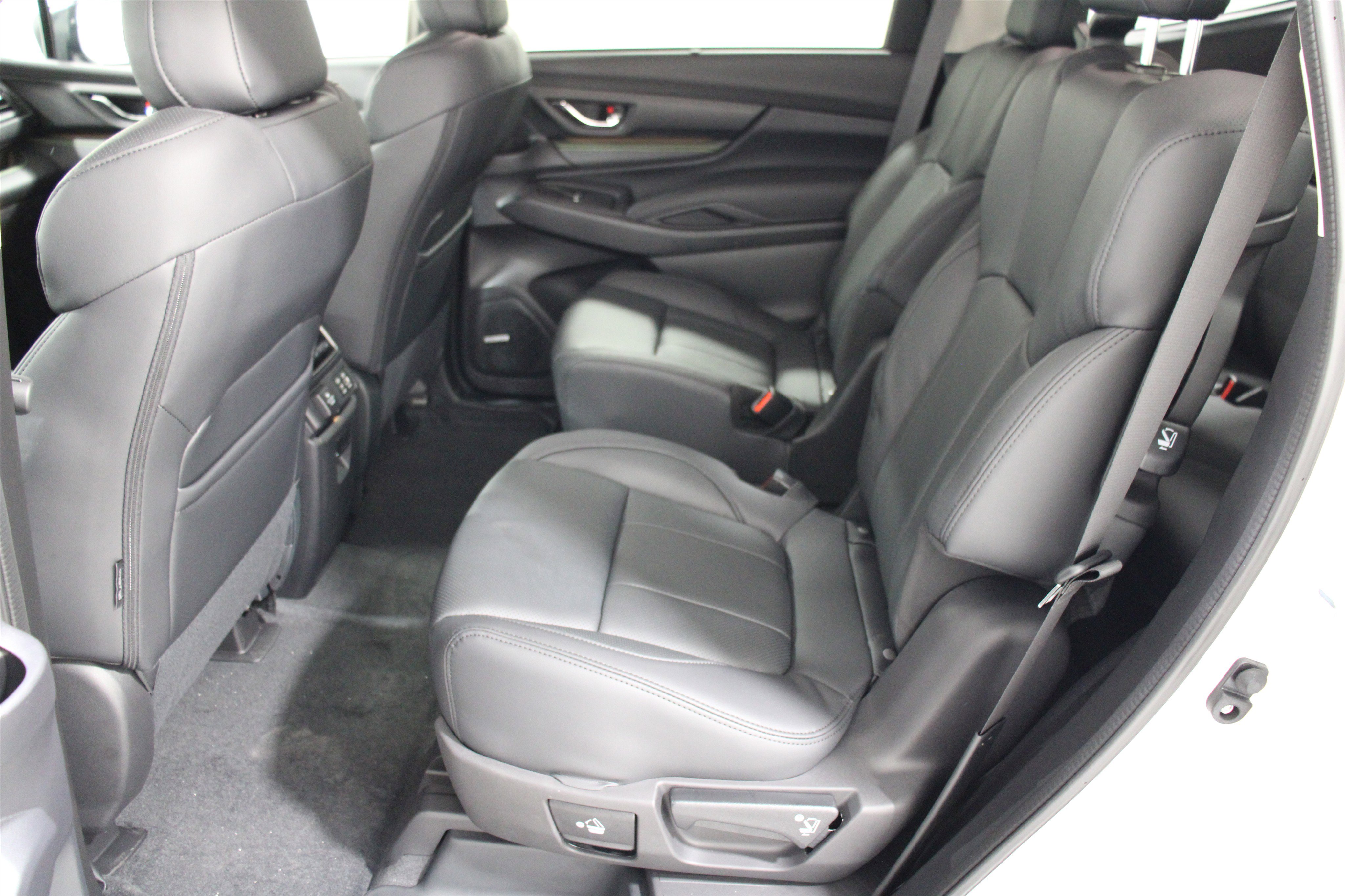 New 2025 Subaru Ascent Bronze Edition image 26