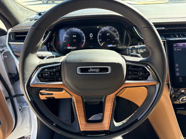 Certified 2025 Jeep Grand Cherokee L Summit AWD/4WD image 23