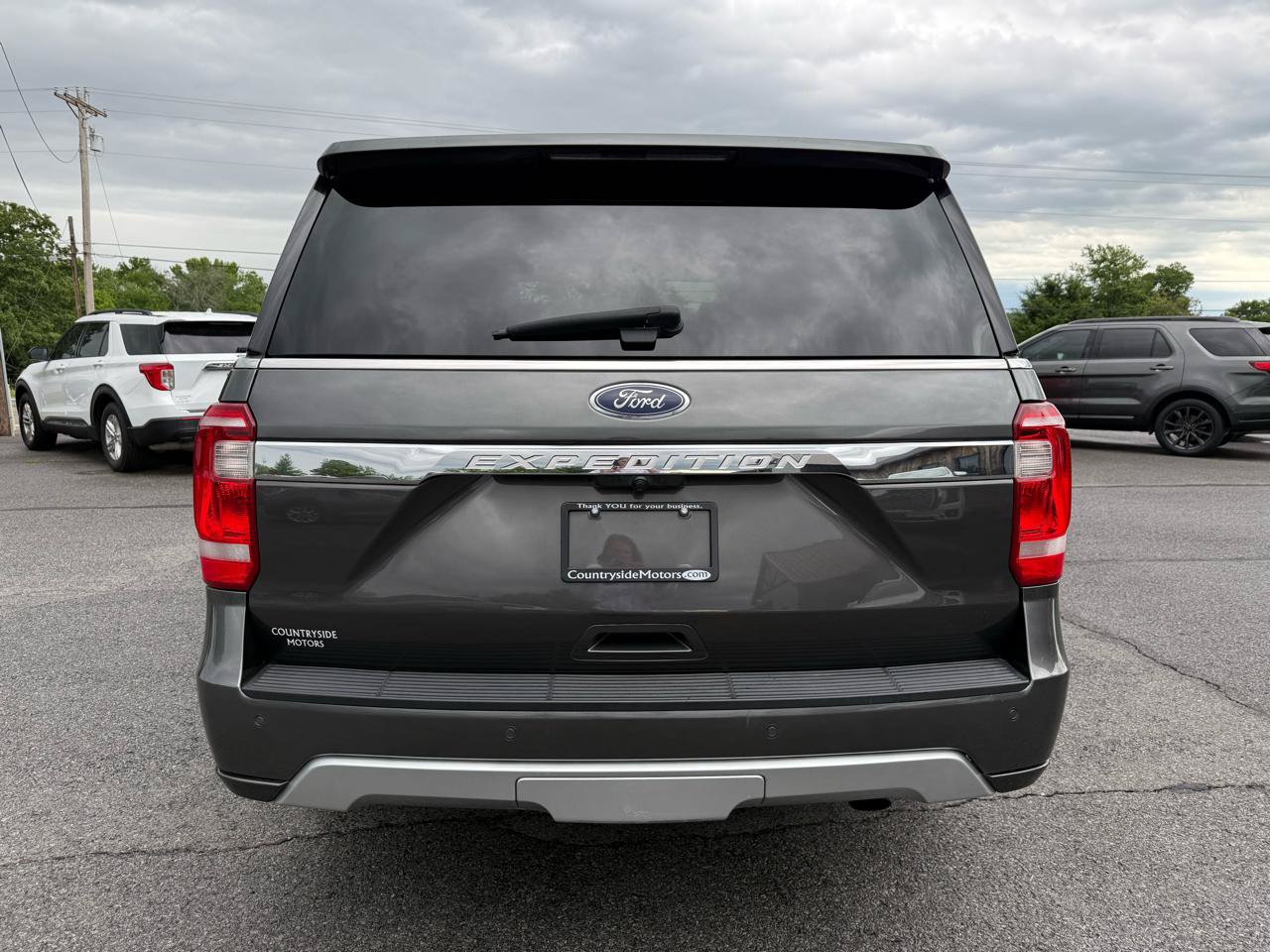 Used 2019 Ford Expedition XLT w/ Equipment Group 201A RWD image 5