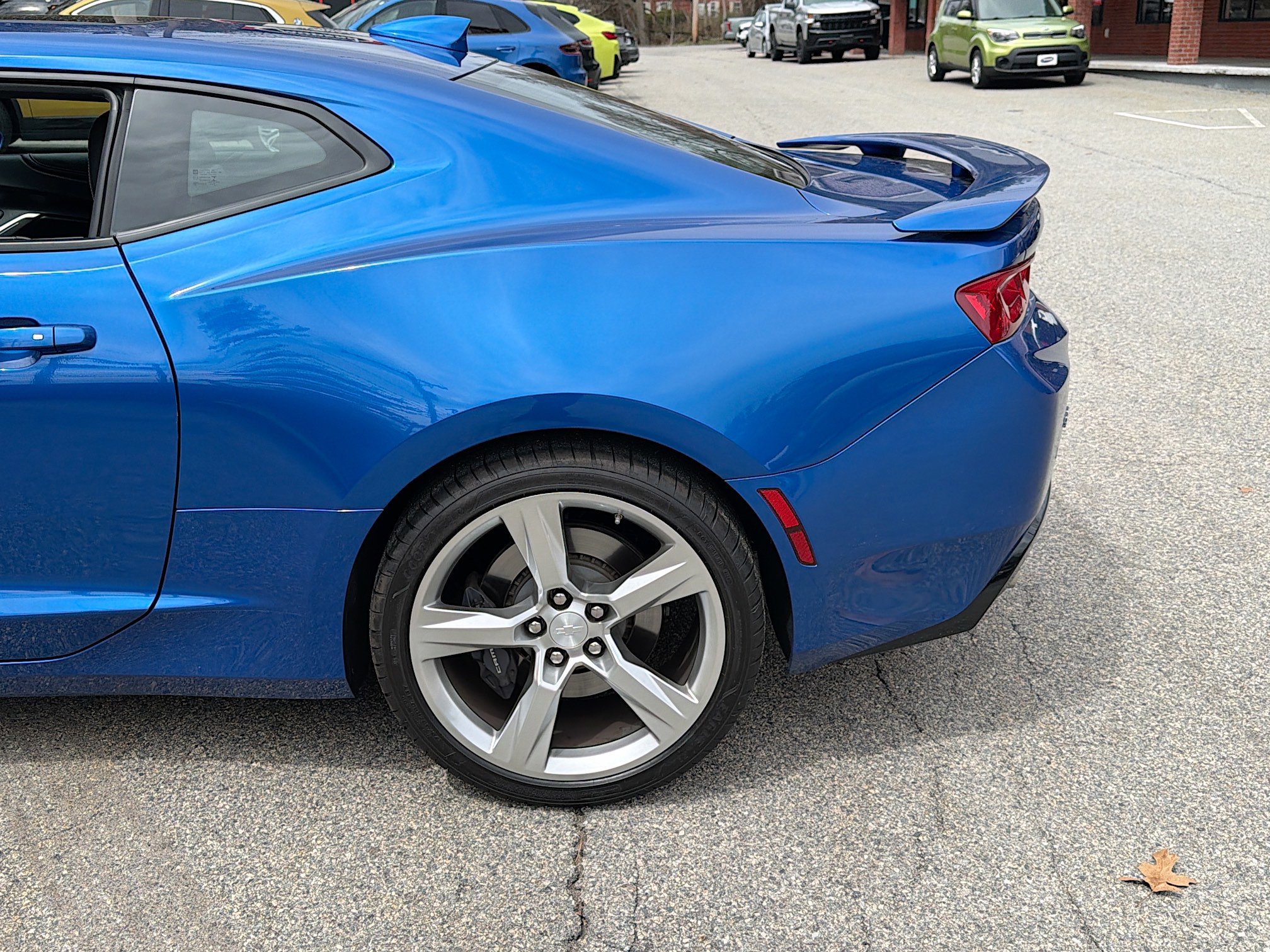 Used 2018 Chevrolet Camaro SS image 39
