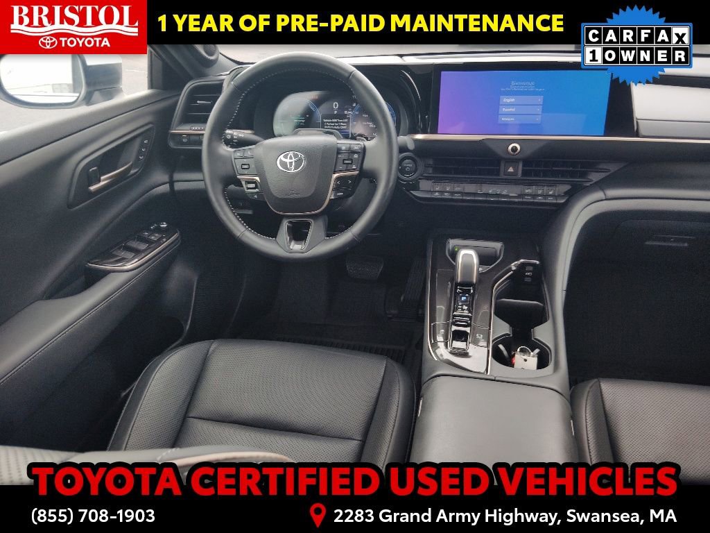 Used 2024 Toyota Crown Platinum AWD/4WD image 18