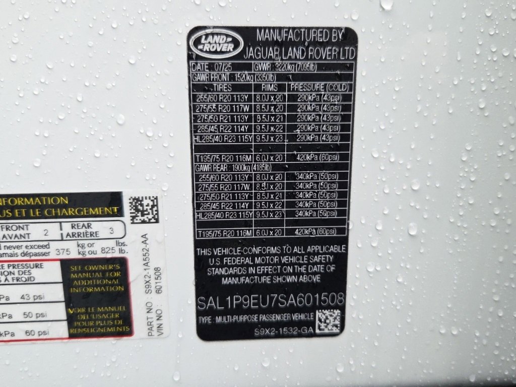 New 2025 Land Rover Range Rover Sport SE image 30