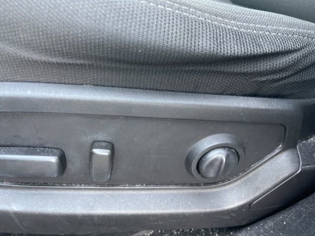 Used 2015 Chevrolet Traverse LT image 20