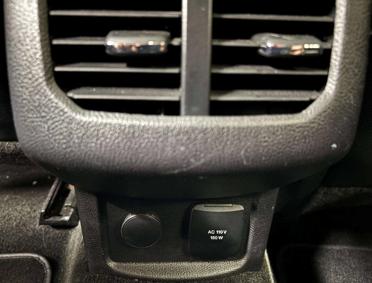 Used 2018 Ford Fusion SE w/ Equipment Group 601A image 22