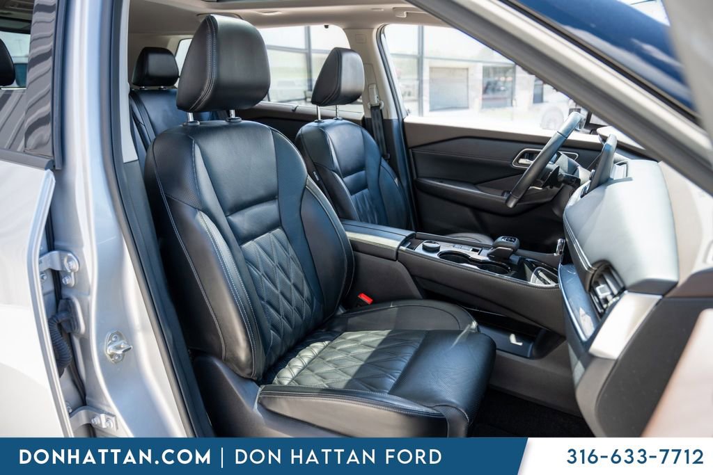 Used 2023 Nissan Rogue Platinum w/ Platinum Premium Package AWD/4WD image 28