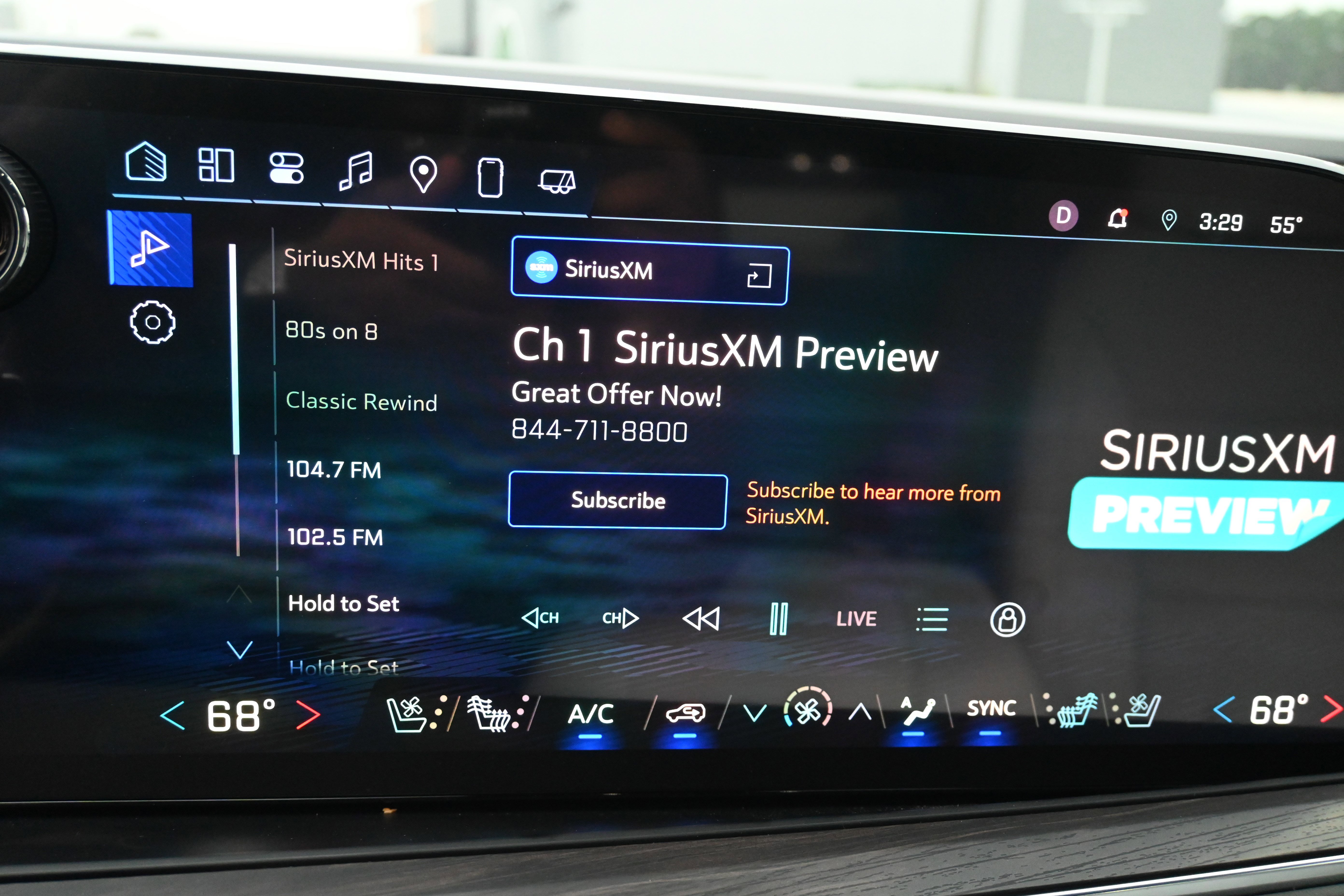 Used 2025 Chevrolet Tahoe Premier w/ Sun And Tow Package image 24