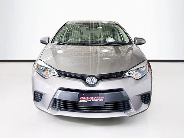 Used 2015 Toyota Corolla LE FWD image 4