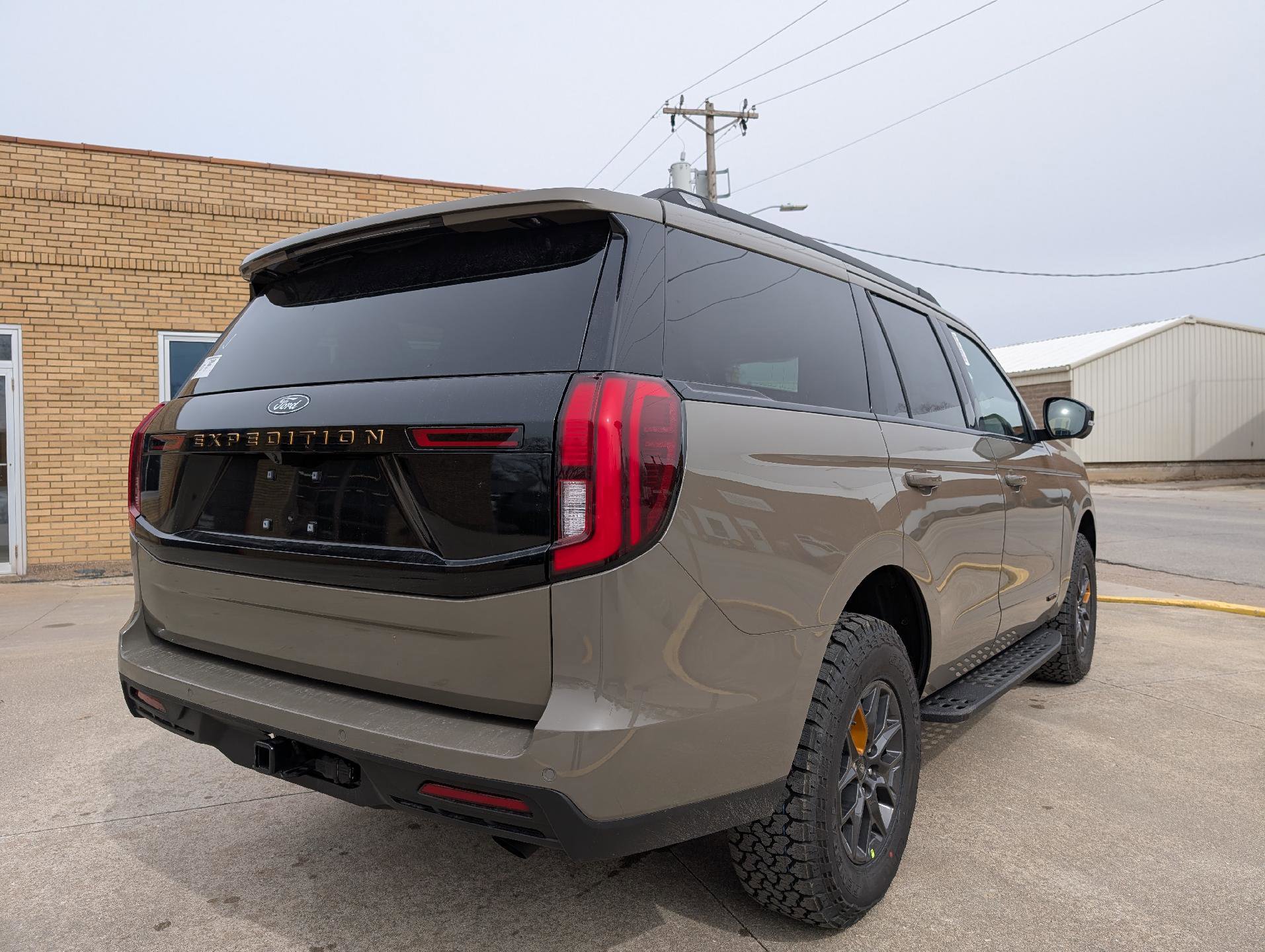 New 2026 Ford Expedition Tremor image 6