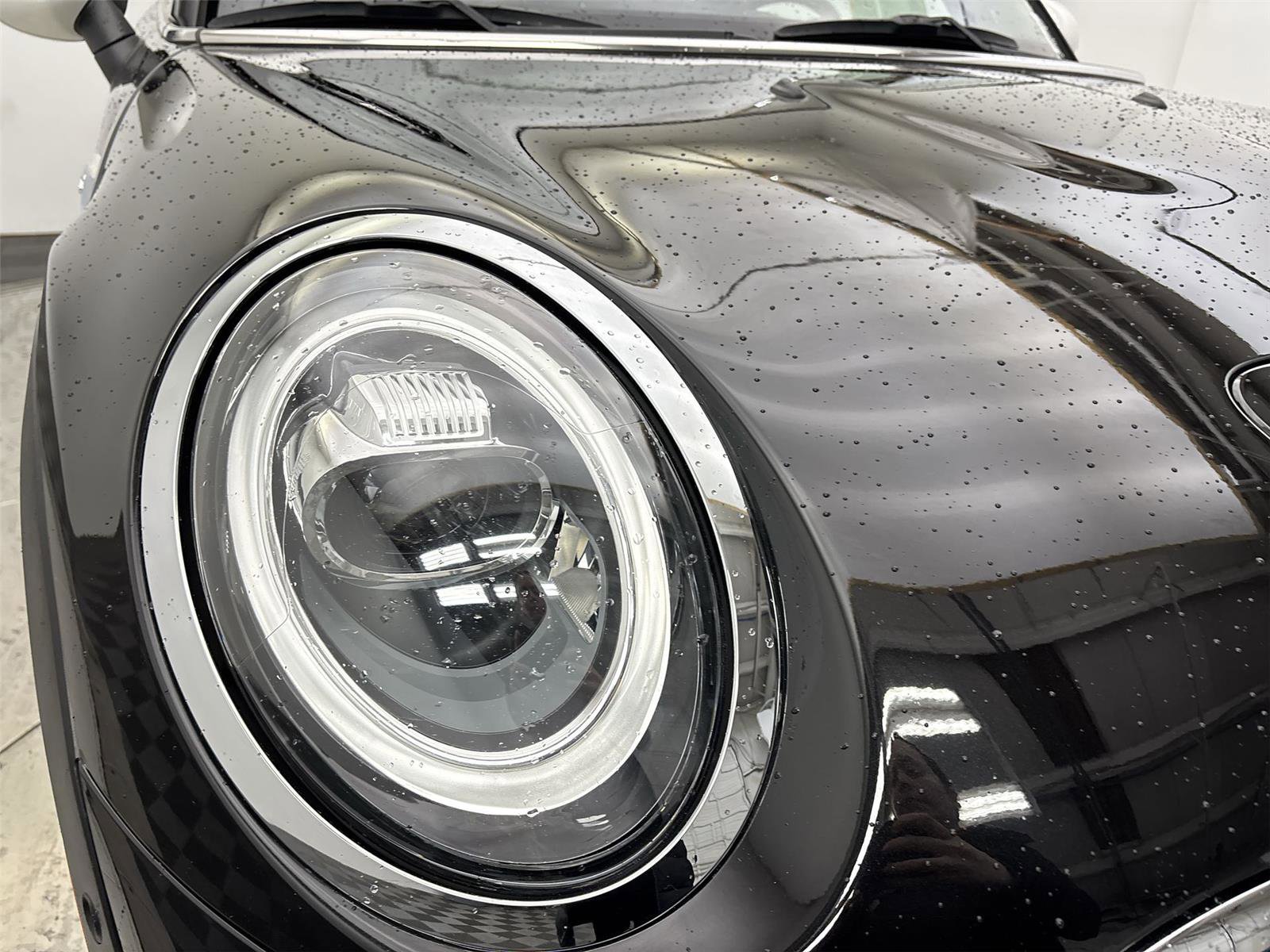 Used 2019 MINI Cooper S w/ Driver Assistance Package image 18