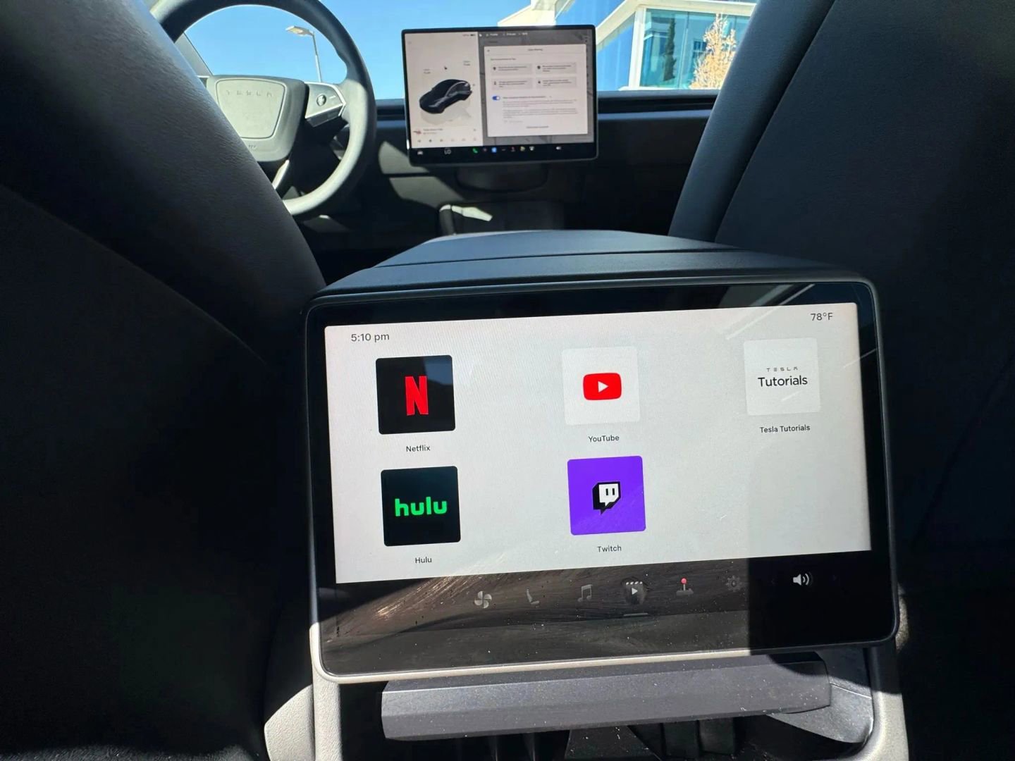 Used 2024 Tesla Model 3 Standard Range image 73