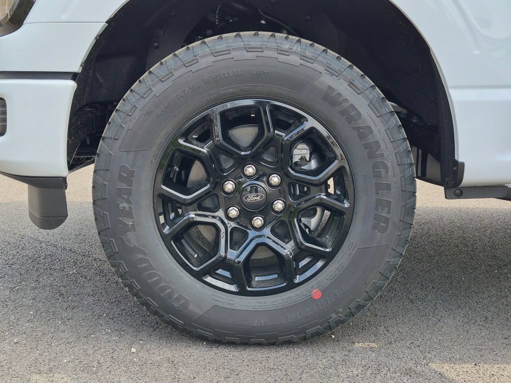 New 2026 Ford F150 XLT w/ Equipment Group 302A MID AWD/4WD image 28