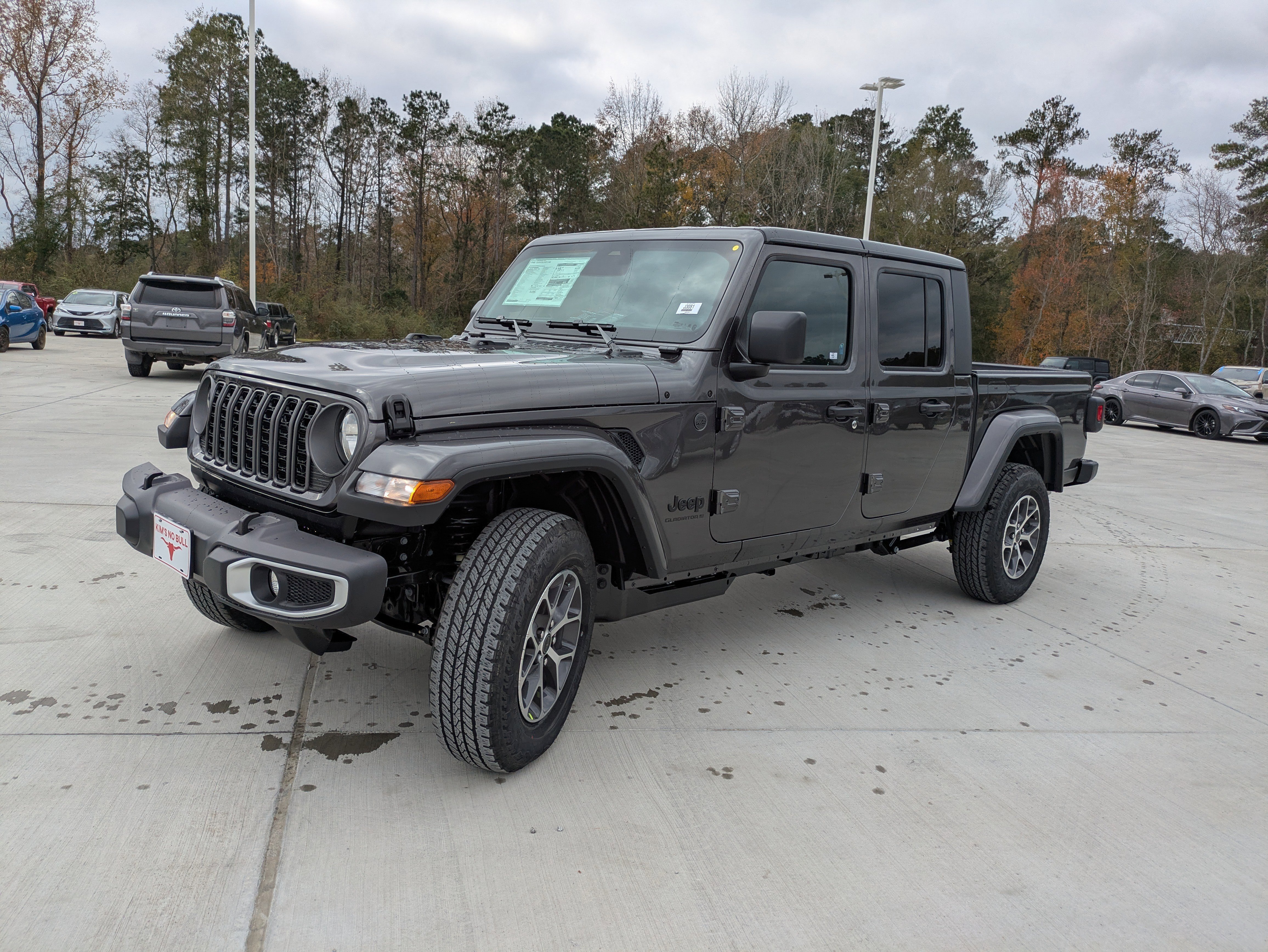 New 2026 Jeep Gladiator Sport AWD/4WD image 3