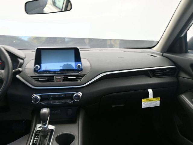 Used 2025 Nissan Altima 2.5 S FWD image 22