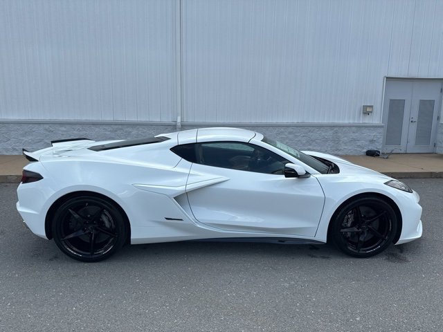 New 2025 Chevrolet Corvette E-Ray image 3