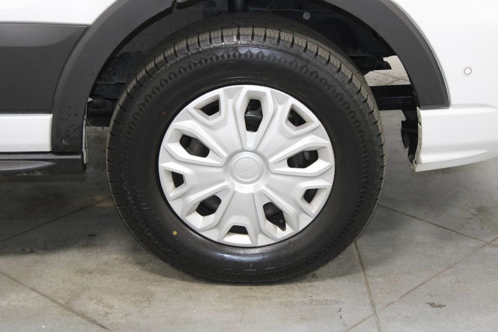 Used 2023 Ford Transit 350 XLT image 12